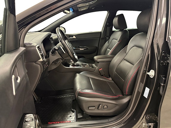 Kia Sportage 8 of 23