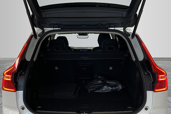 Volvo XC60 9 of 18