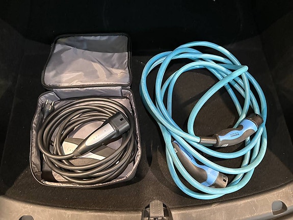 Tesla Model Y 12 of 12