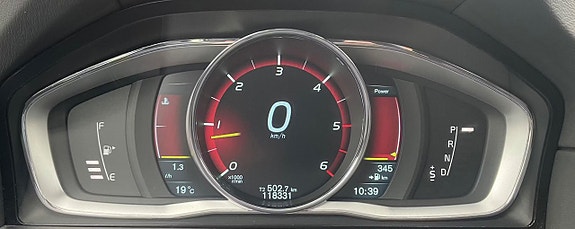 Volvo XC70 9 of 14