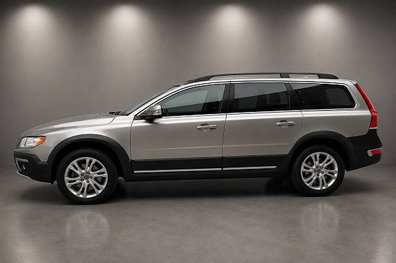 Volvo XC70 2 of 14