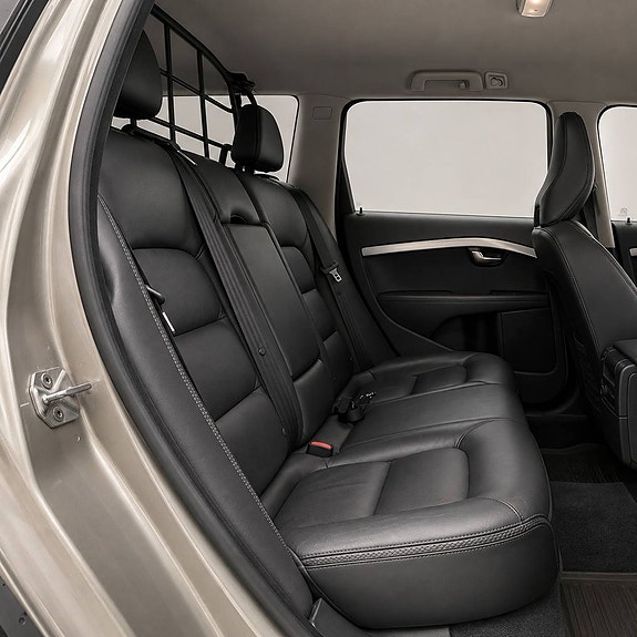 Volvo XC70 7 of 14