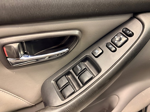 Subaru Outback 25 of 30