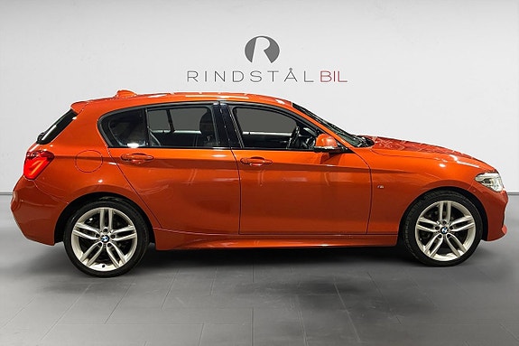 BMW 118d 8 of 17