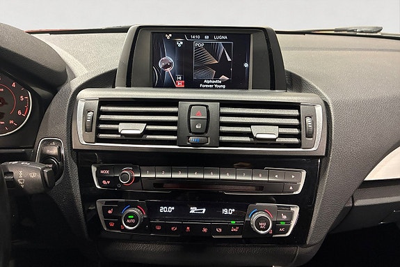 BMW 118d 12 of 17
