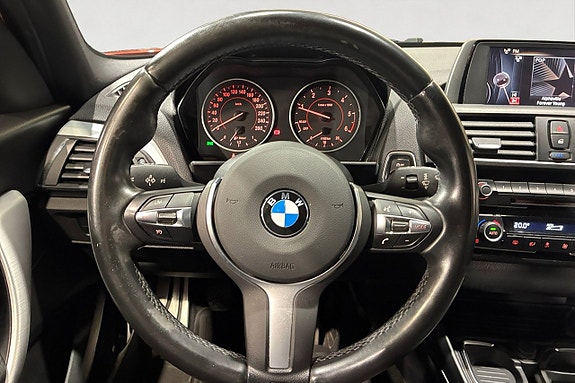 BMW 118d 13 of 17