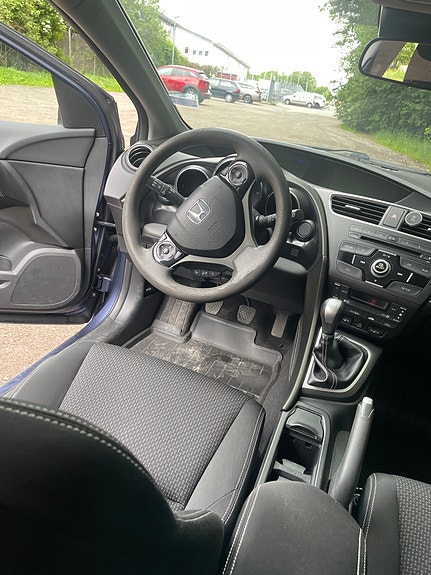 Honda Civic 3 of 8