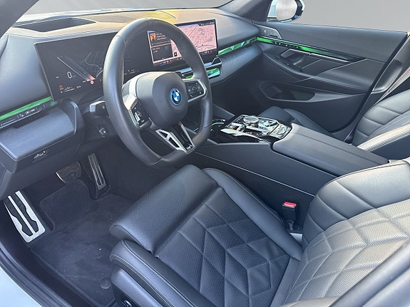 BMW 550e 10 of 30