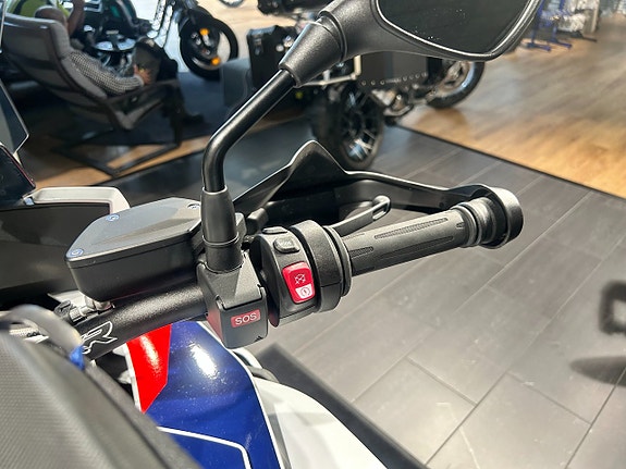 BMW S1000XR /Service Inclusive/3st väskor/Evotech/1260 mil 8 of 23