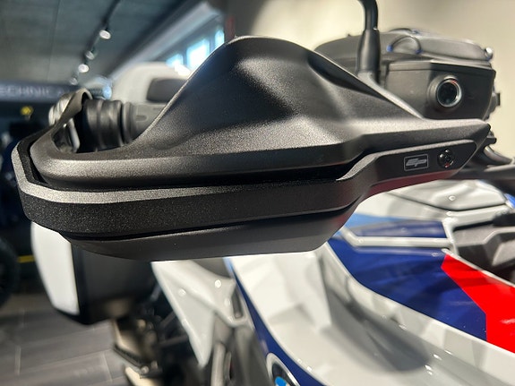 BMW S1000XR /Service Inclusive/3st väskor/Evotech/1260 mil 11 of 23