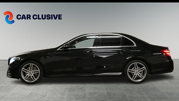 Mercedes-Benz E220 5 of 23