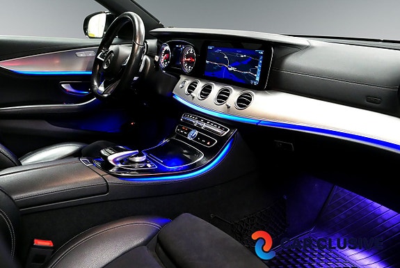 Mercedes-Benz E220 16 of 23