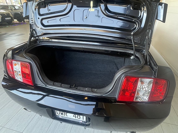 Ford Mustang 10 of 14