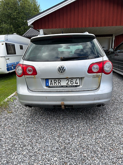 Volkswagen Passat 3 of 5