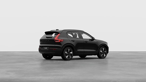 Volvo EX40 24 of 30