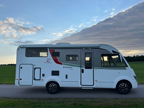 Bürstner Viseo I 690 G 30 edition - 2017, 4600 mil 2 of 20