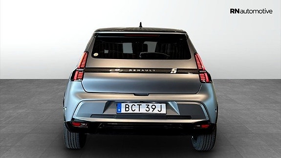 Renault 5 E-Tech 8 of 25