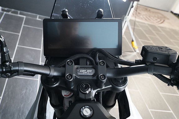 Can-Am Origin 73 9 of 10