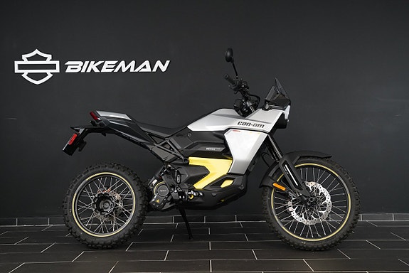 Can-Am Origin 73 3 of 10
