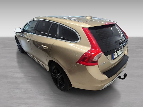 Volvo V60 5 of 6