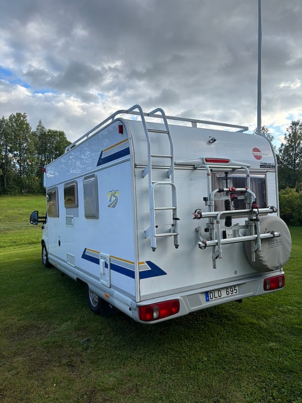 Bürstner T 605 3 of 11