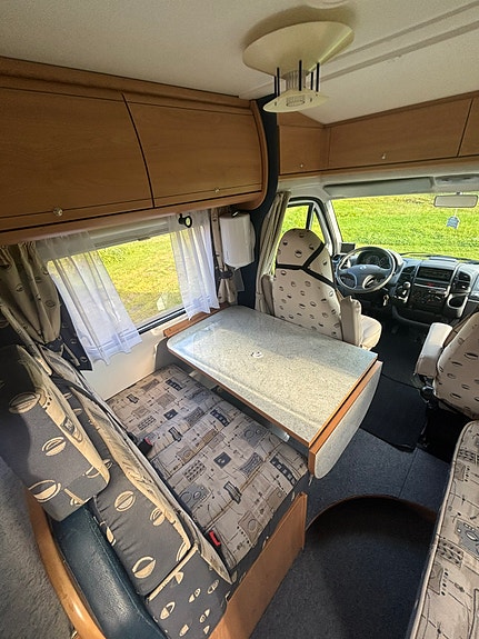 Bürstner T 605 6 of 11