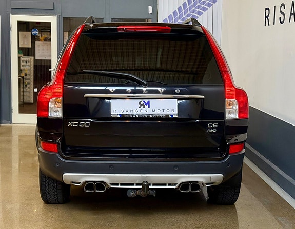 Volvo XC90 8 of 23