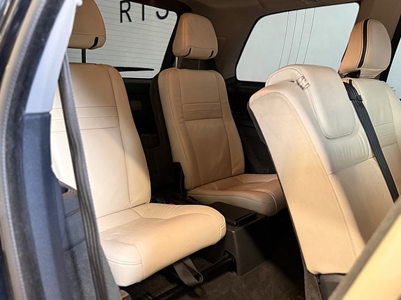 Volvo XC90 20 of 23