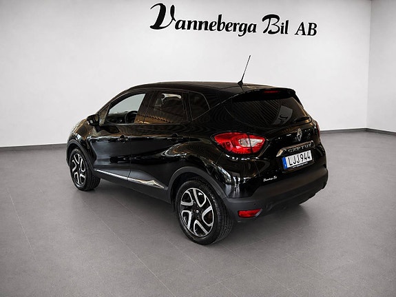 Renault Captur 4 of 7