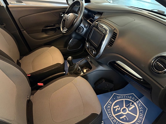 Renault Captur 6 of 7