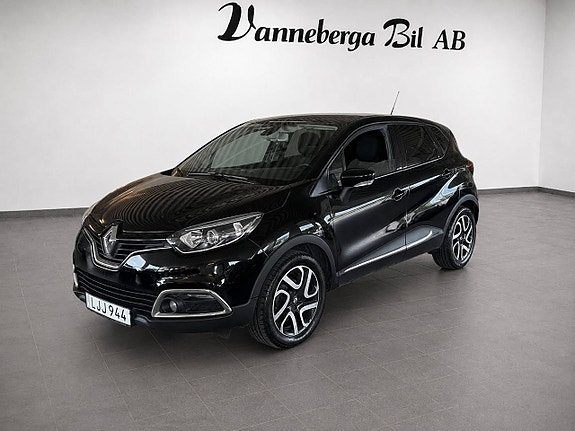 Renault Captur 3 of 7