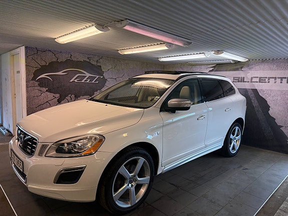 Volvo XC60 3 of 30
