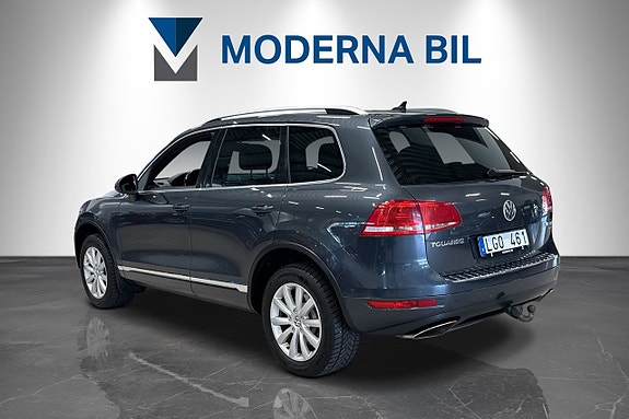 Volkswagen Touareg 4 of 26