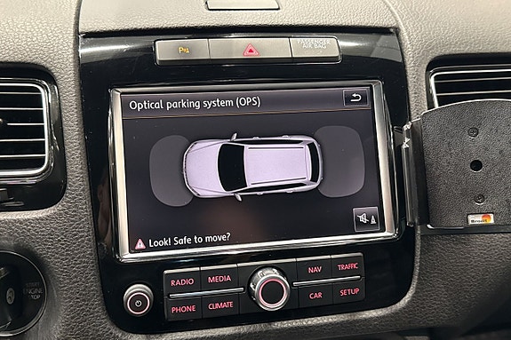 Volkswagen Touareg 15 of 26