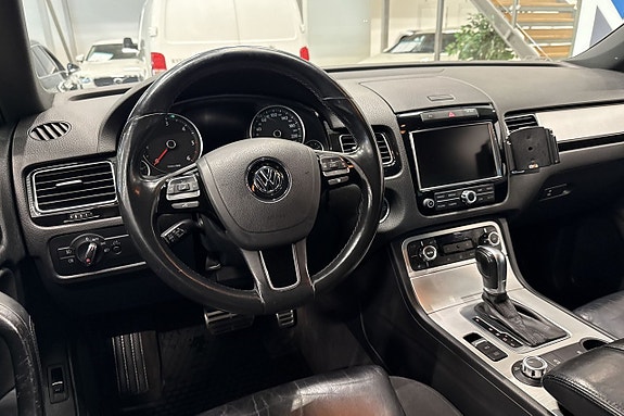 Volkswagen Touareg 8 of 26