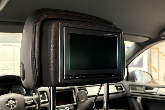 Volkswagen Touareg 23 of 26
