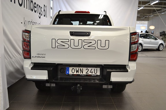 Isuzu D-max 8 of 22