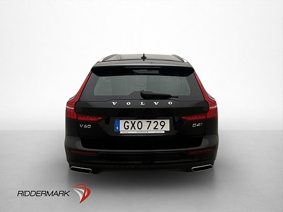 Volvo V60 Cross Country 6 of 30