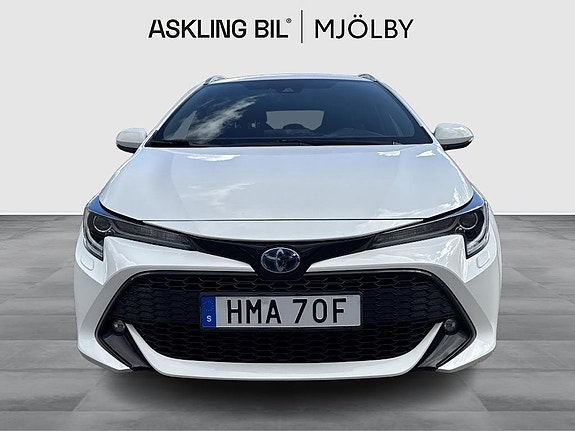 Toyota Corolla 5 of 12