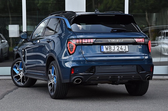 Lynk & Co 01 5 of 30