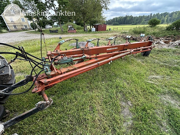 Kverneland plog 5 of 19