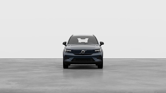 Volvo EX40 17 of 30