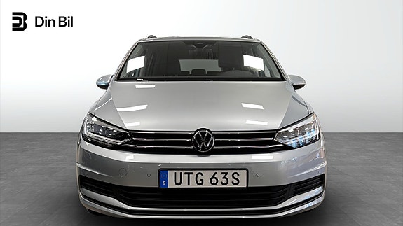 Volkswagen Touran 4 of 12