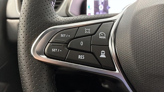 Renault Captur 16 of 25
