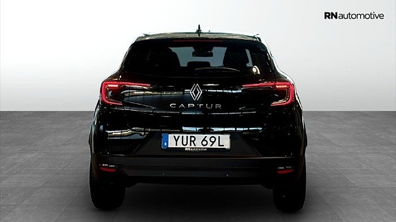 Renault Captur 8 of 25