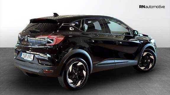 Renault Captur 4 of 25
