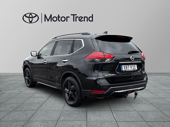 Nissan X-Trail 2 of 17