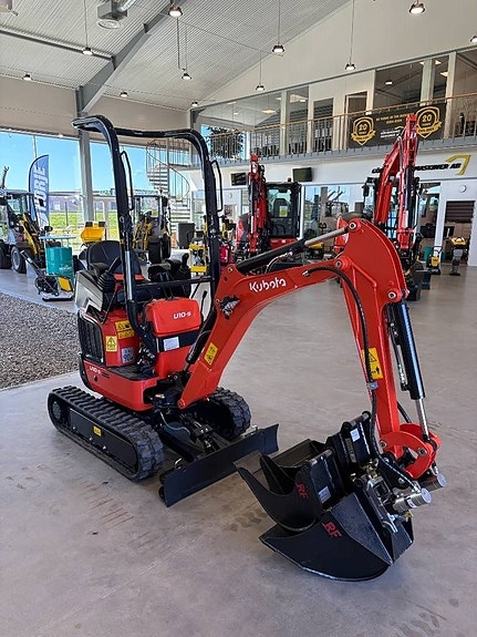 Kubota U 10-5 4 of 6