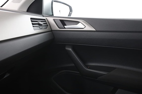 Volkswagen Polo 28 of 30