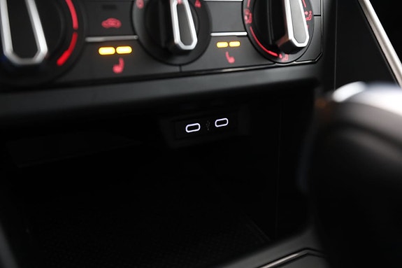 Volkswagen Polo 25 of 30